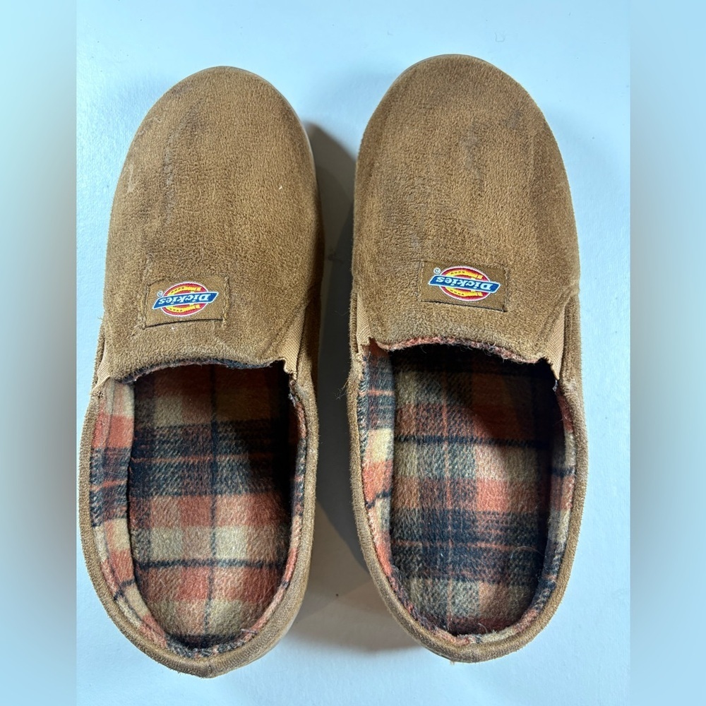 Dickies Tan Slippers with Plaid Lining